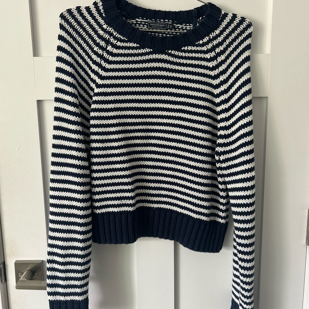 Vineyard Vines Navy and White Striped Knit Crew Neck Sweater
